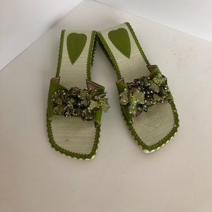 Unique Oriental Flare Sandal